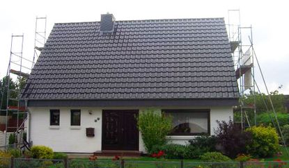 Dachsanierung in Itzehoe Dachneueindeckung in Schleswig von Nissen & Christiansen aus Silberstedt
